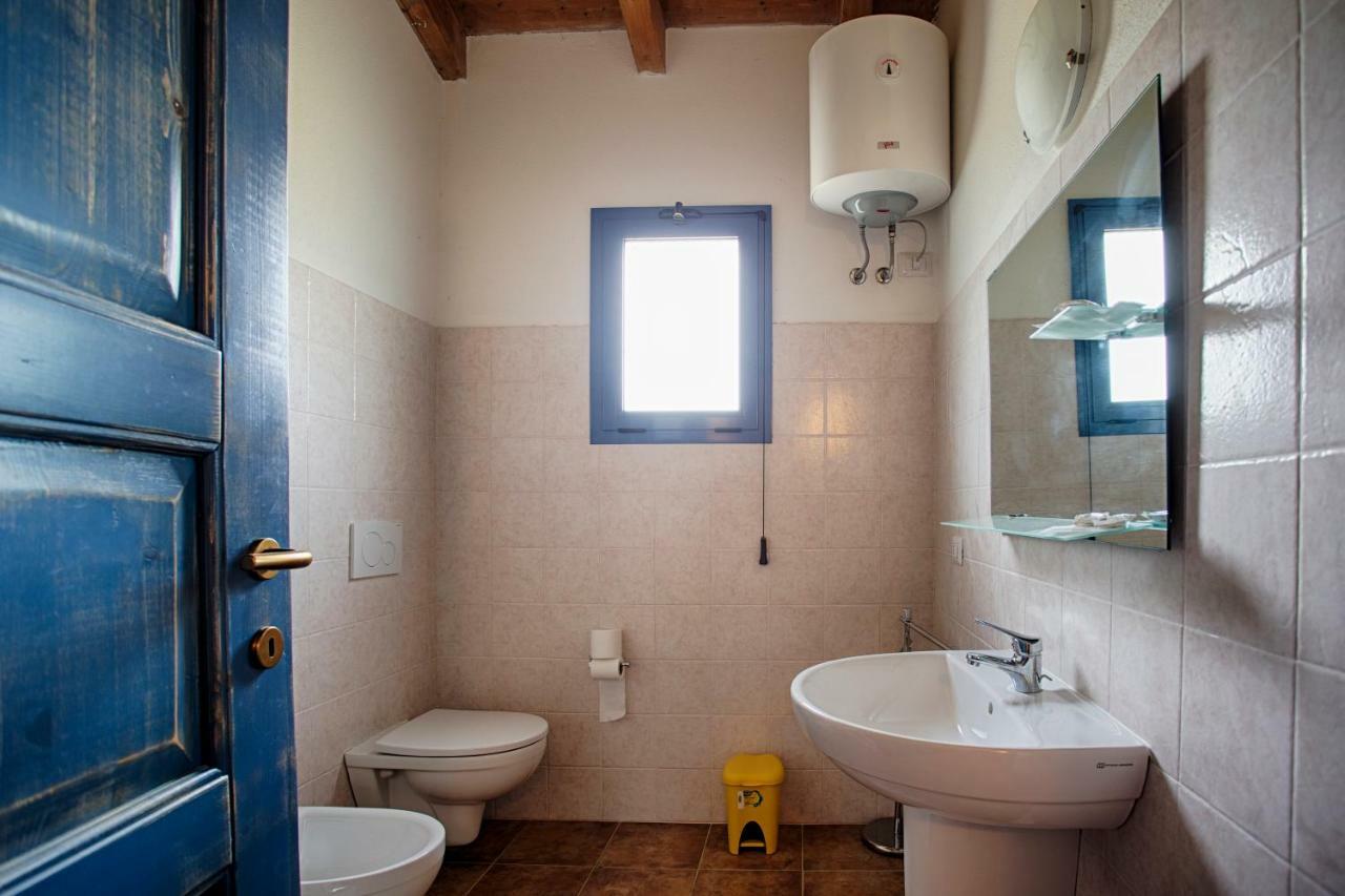 הוילה אולביה Agriturismo Mieleamaro מראה חיצוני תמונה