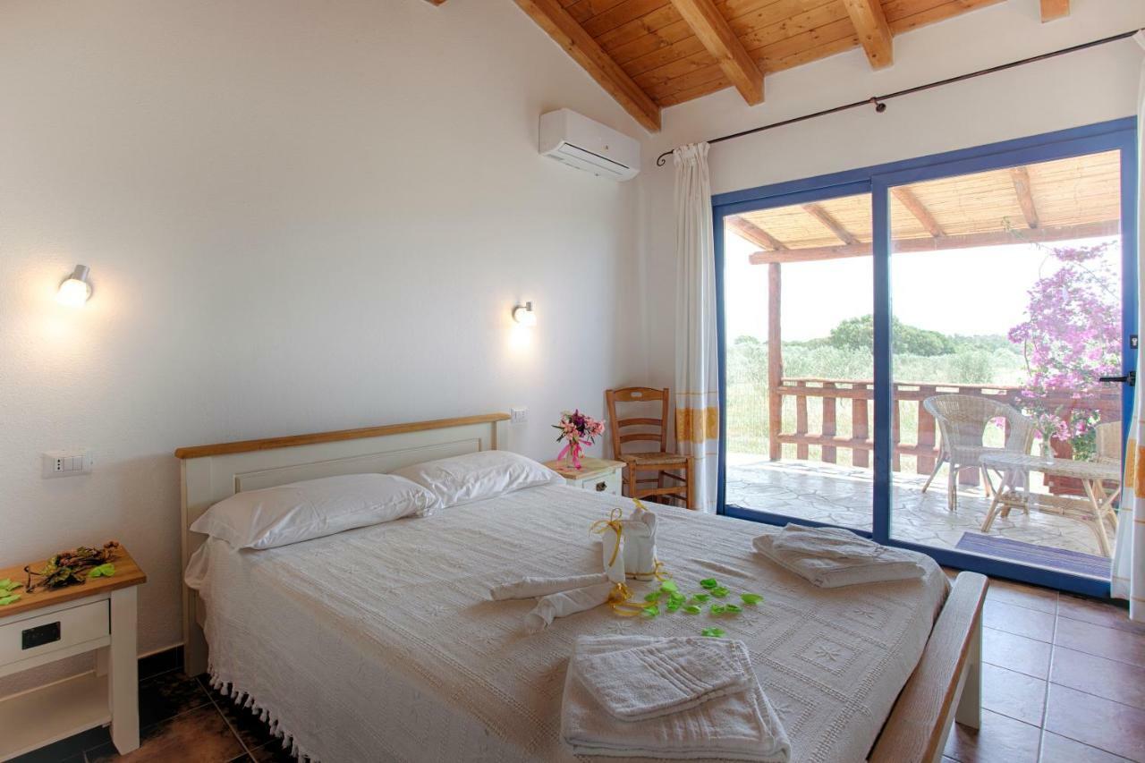 הוילה אולביה Agriturismo Mieleamaro מראה חיצוני תמונה